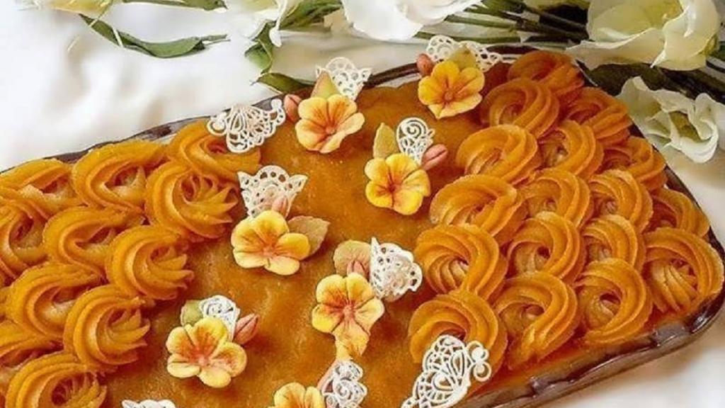 مراحل طرز تهیه حلوا شیر زعفرانی و کشدار