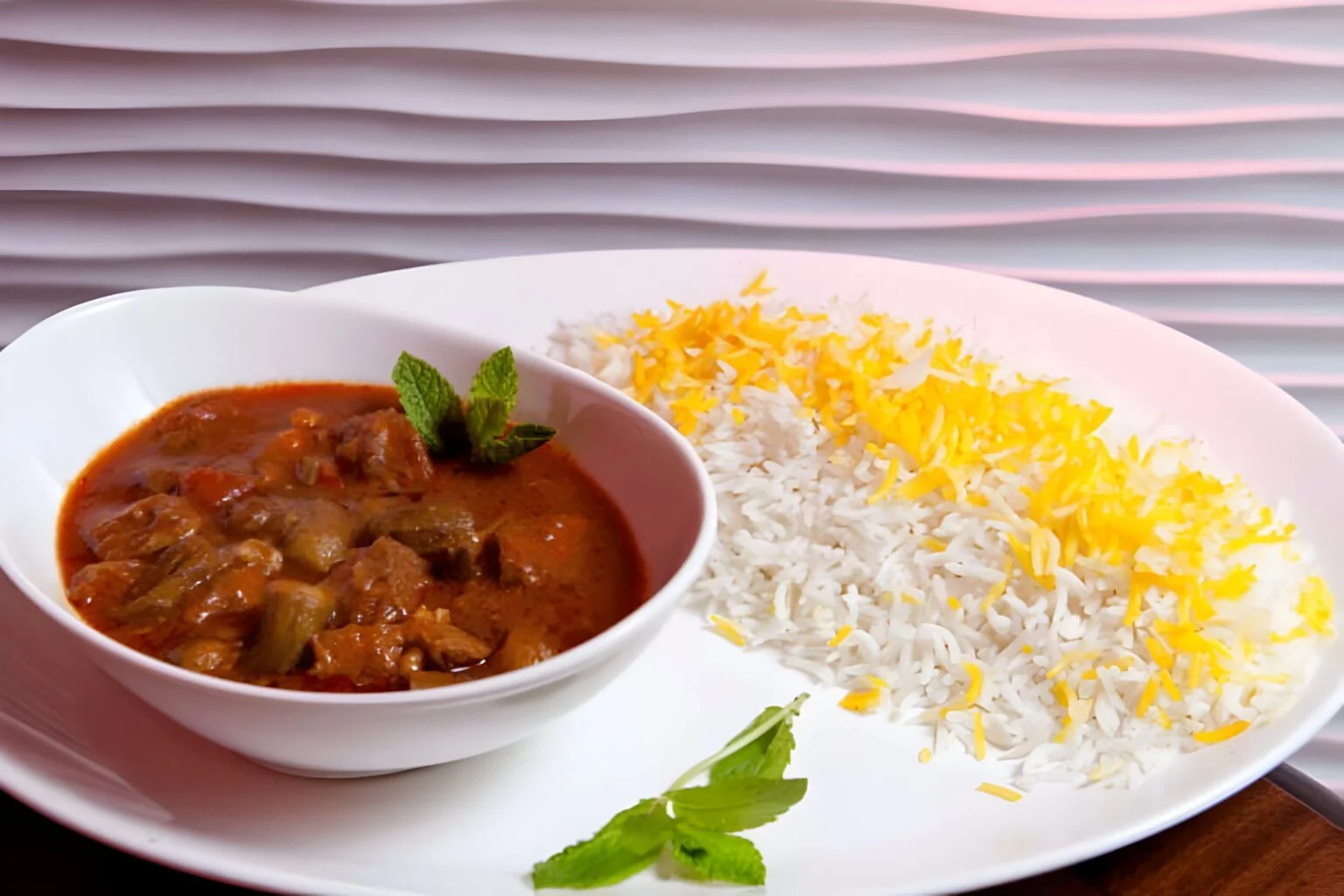 خورشت بامیه با لپه