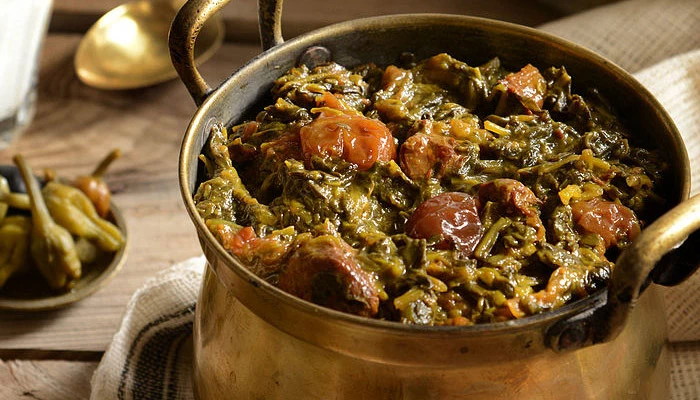 خورش آلو اسفناج شمالی