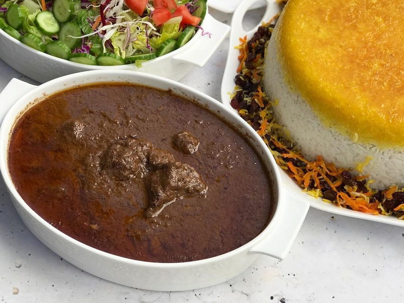 خورشت فسنجان با گوشت