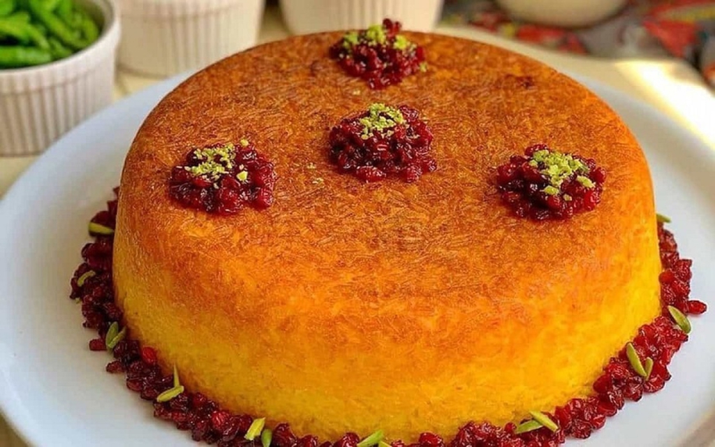 تهیه ته چین مرغ در هواپز