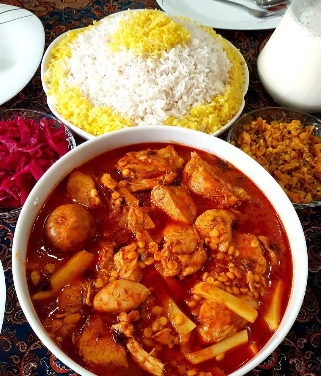 خورشت آلو با مرغ و لپه