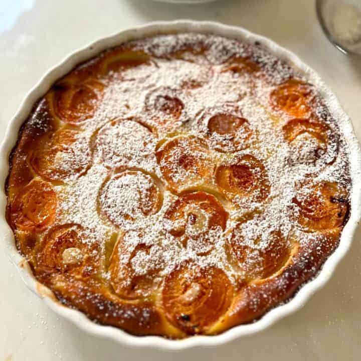 طرز تهیه دسر کلافوتی زرد آلو
