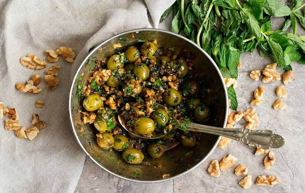 طرز تهیه زیتون پرورده فوری