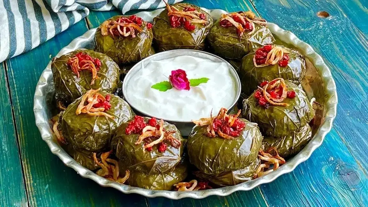 طرز تهیه دلمه برگ مو تبریزی