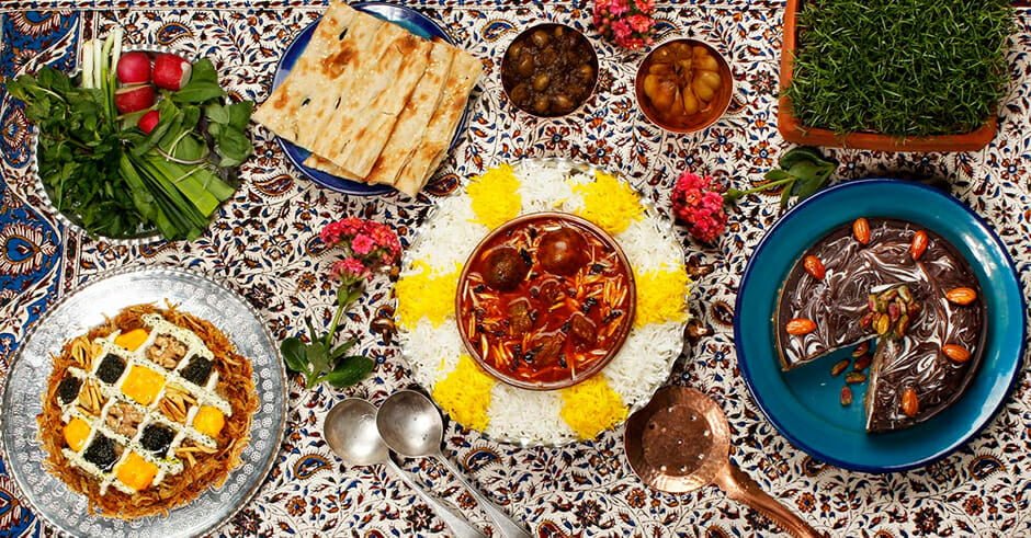 طرز تهیه خورشت خلال بادام