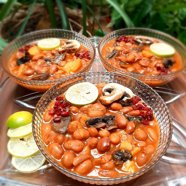 طرز تهیه لوبیا چیتی با قارچ در زودپز