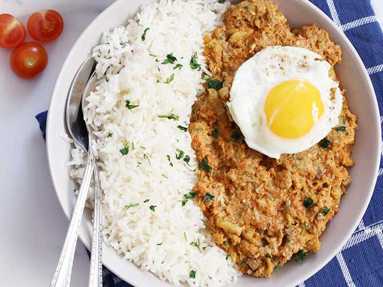  میرزا قاسمی با برنج