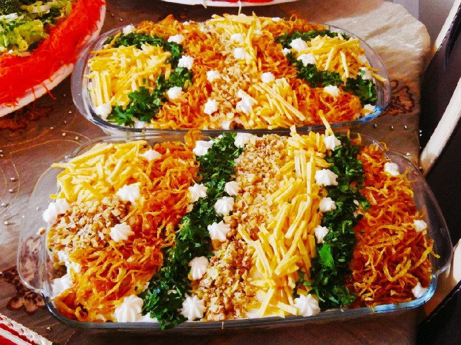 طرز تهیه خوراک قفقازی با مرغ و قارچ