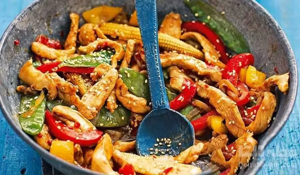 دستور پخت خوراک مرغ و قارچ رژیمی